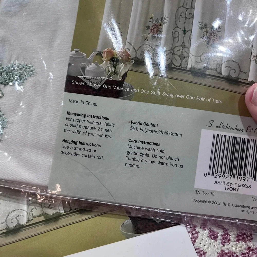 Vtg Ashley Pink Cornsilk Ivory Floral Embroidered Curtain Set Valance Swag Tier